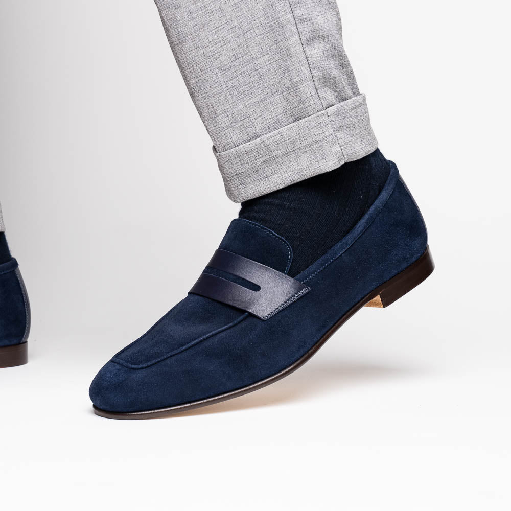 16 - 672 - Nvy Tippa Suede And Calfskin Penny Loafers Navy Shop by Zelli Italia – Don't Panic Shoes
