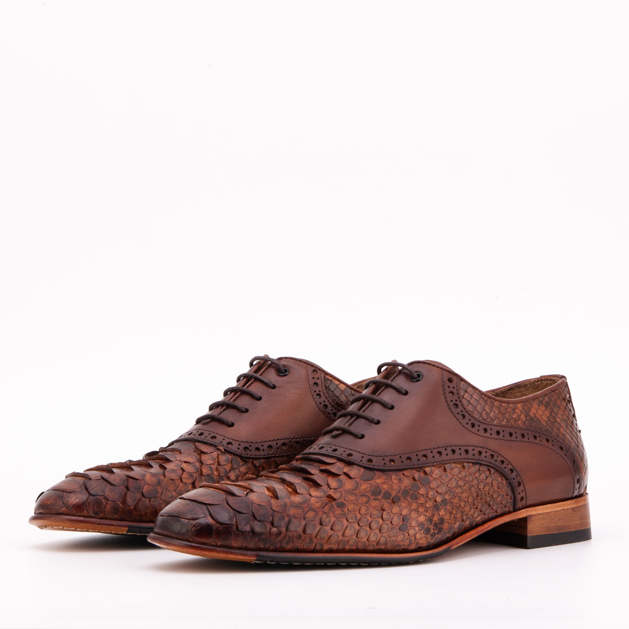 The Varenne Tan Pythn Leather Oxford Men Shoe