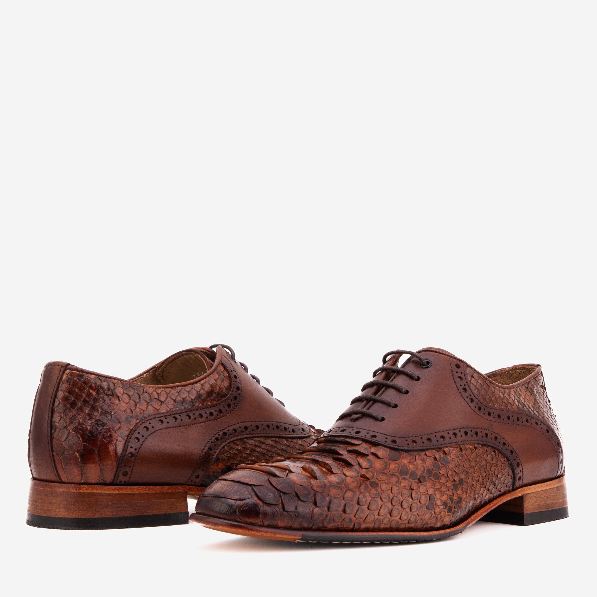The Varenne Tan Pythn Leather Oxford Men Shoe