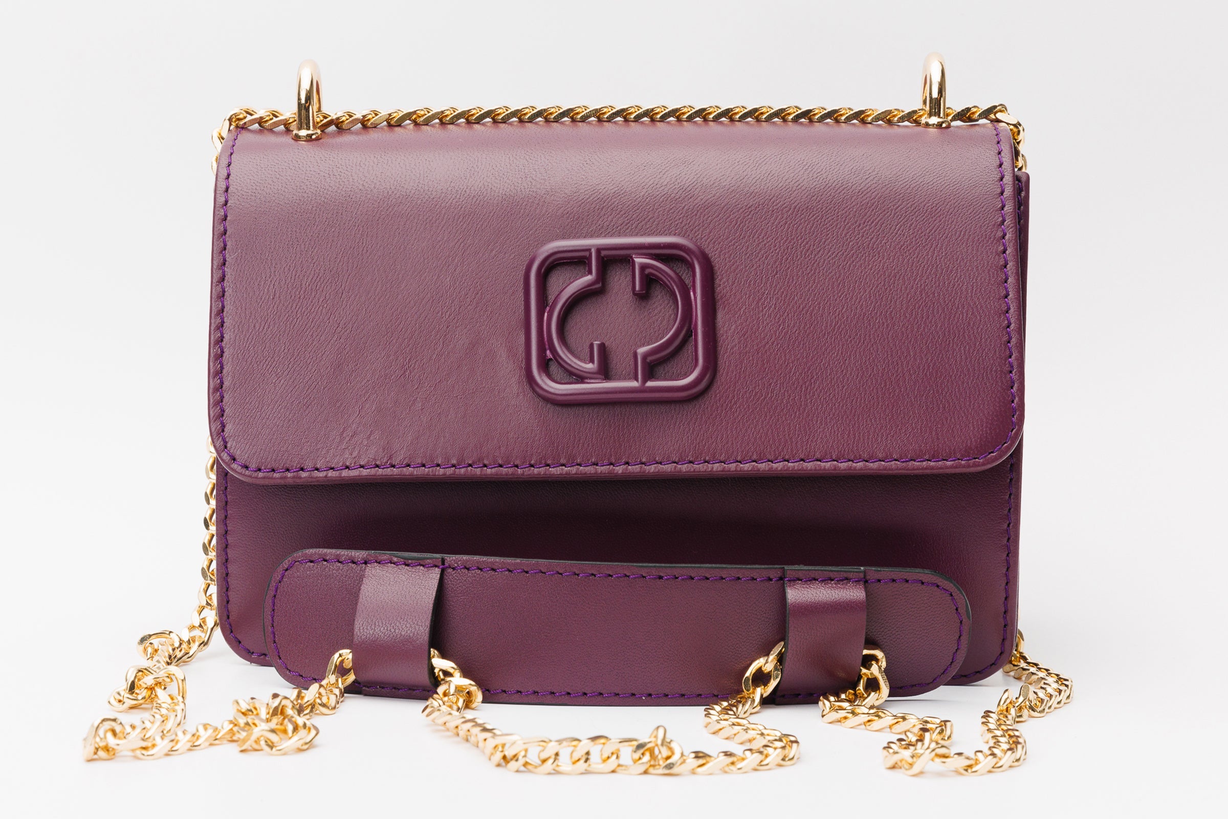 The Maneadero Purple Leather Handbag