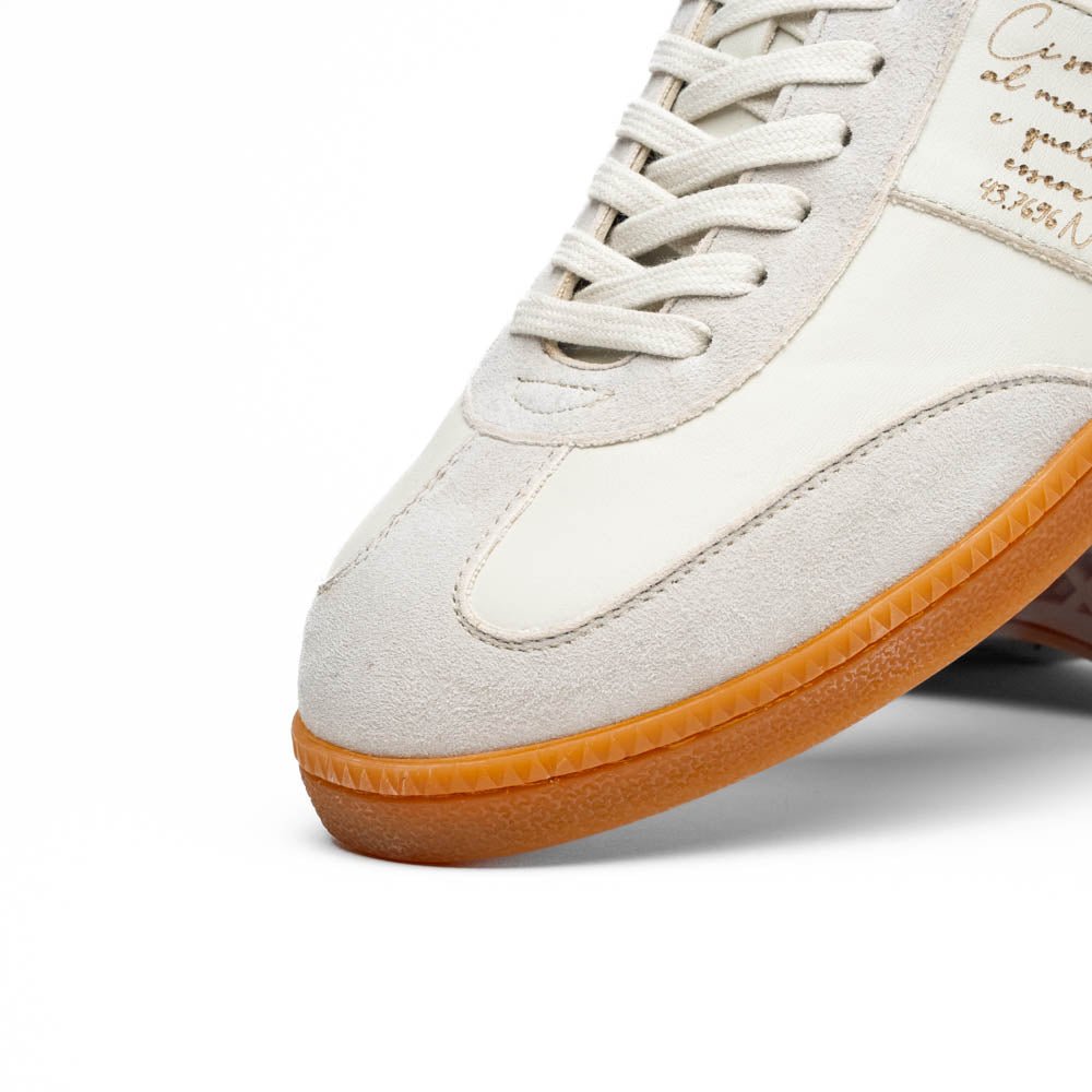 65 - 400 - Wht Shizzo Signature Leather Sneakers, White Shop by Zelli Italia – Don't Panic Shoes