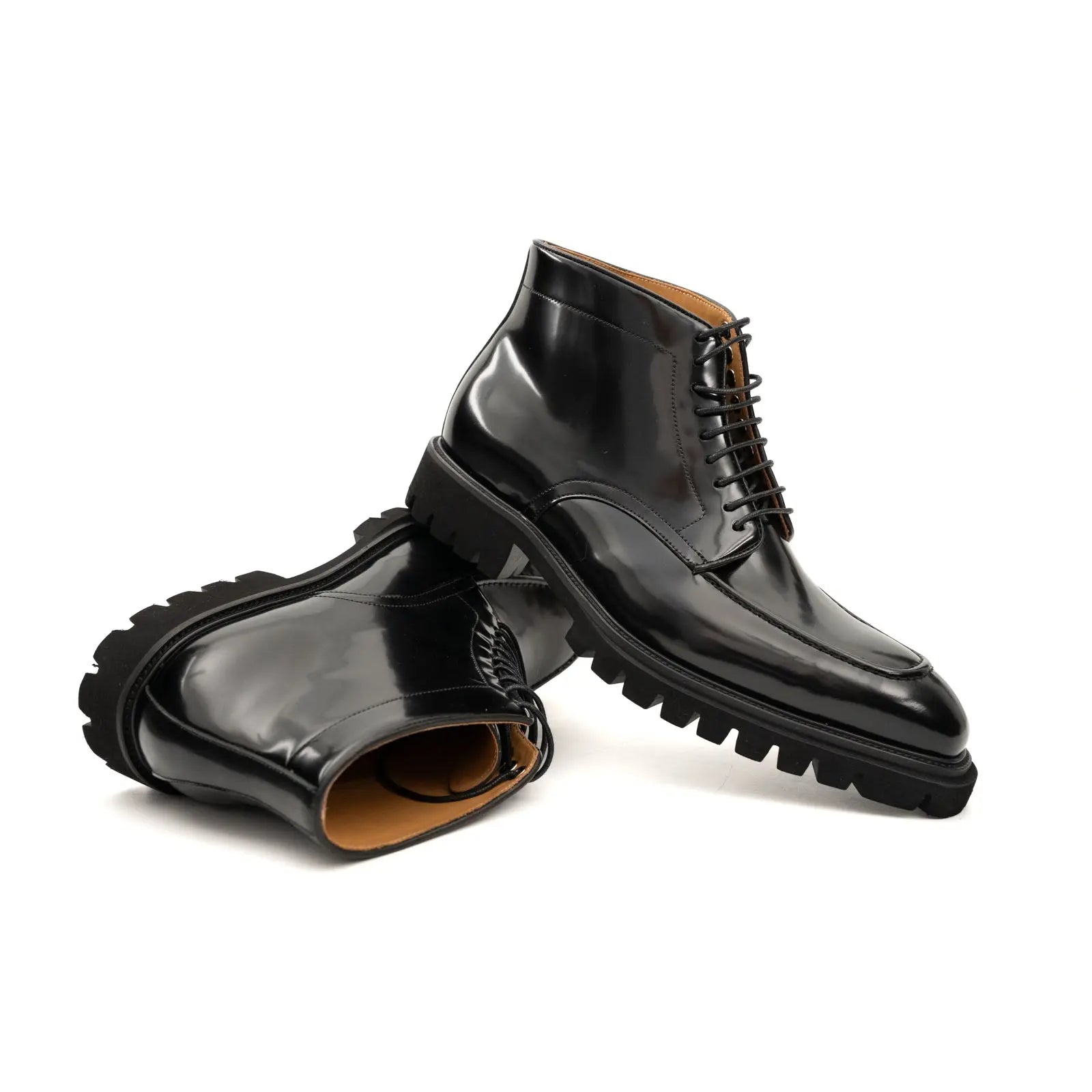 Divinch Black Patent Calfskin Lace Up Lug Sole Boot