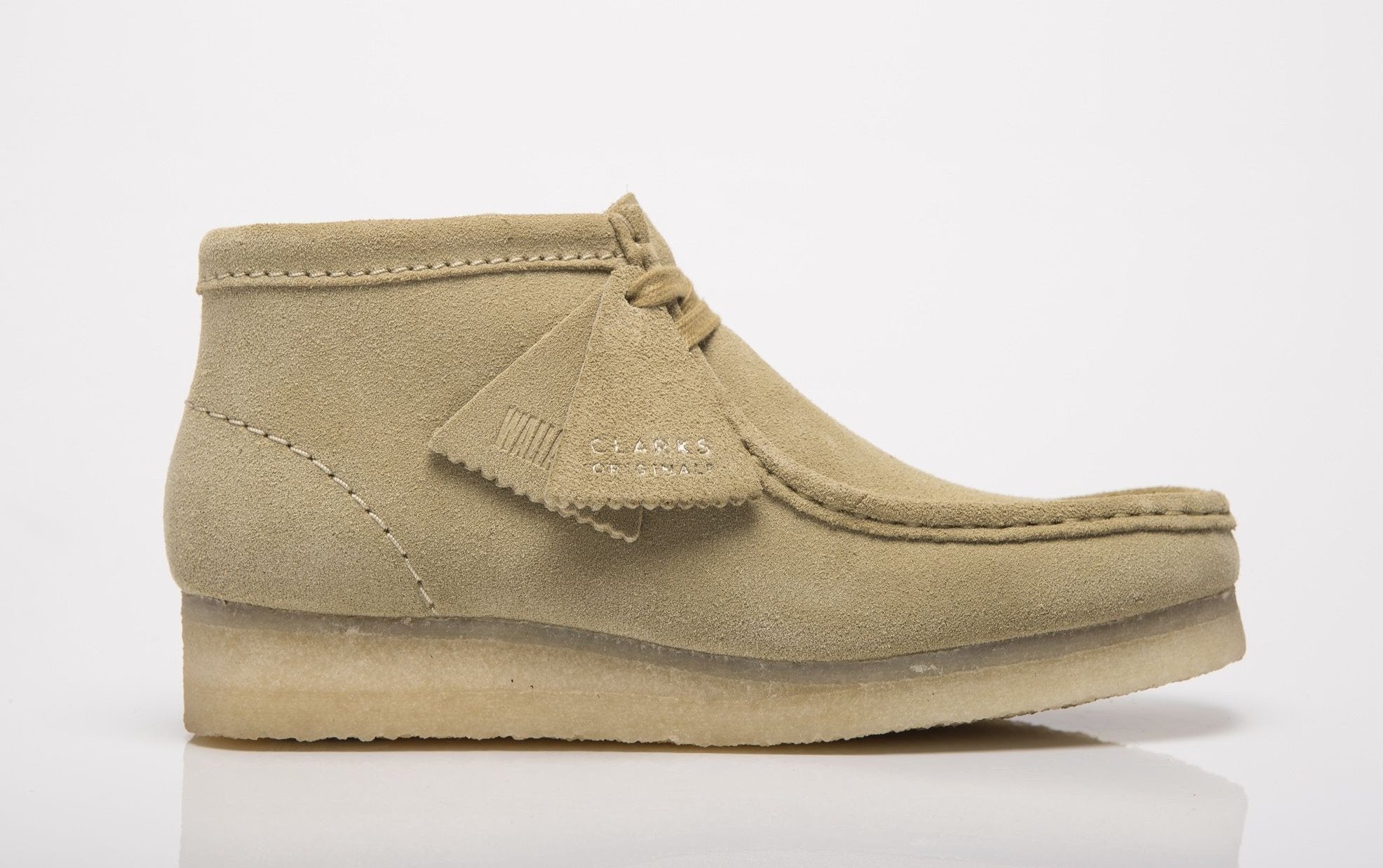 Clarks Originals Wallabee Boot Women's Maple Suede 26155520