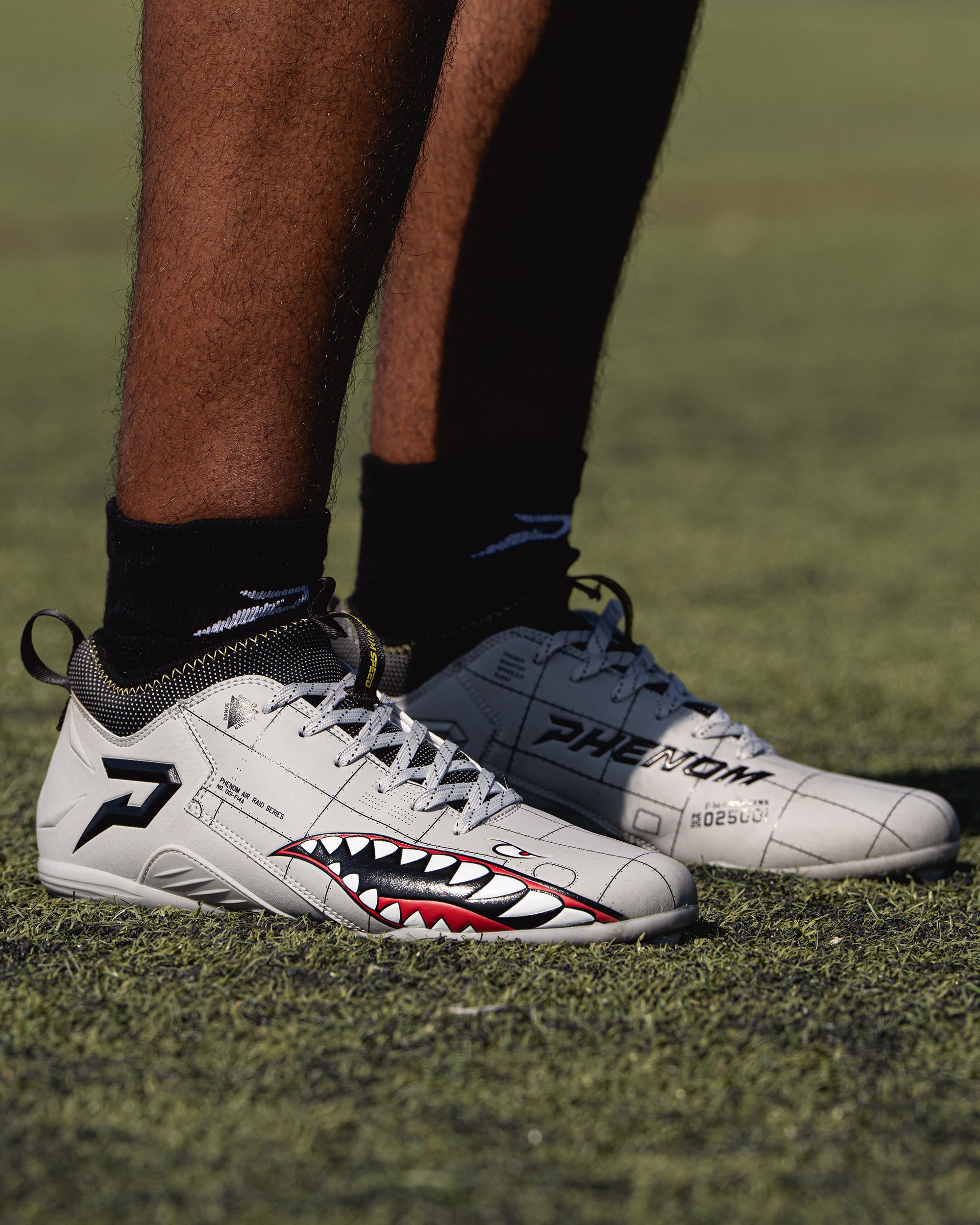 Warhawk Football Cleats Quantum Speed 2.0 by Phenom Elite