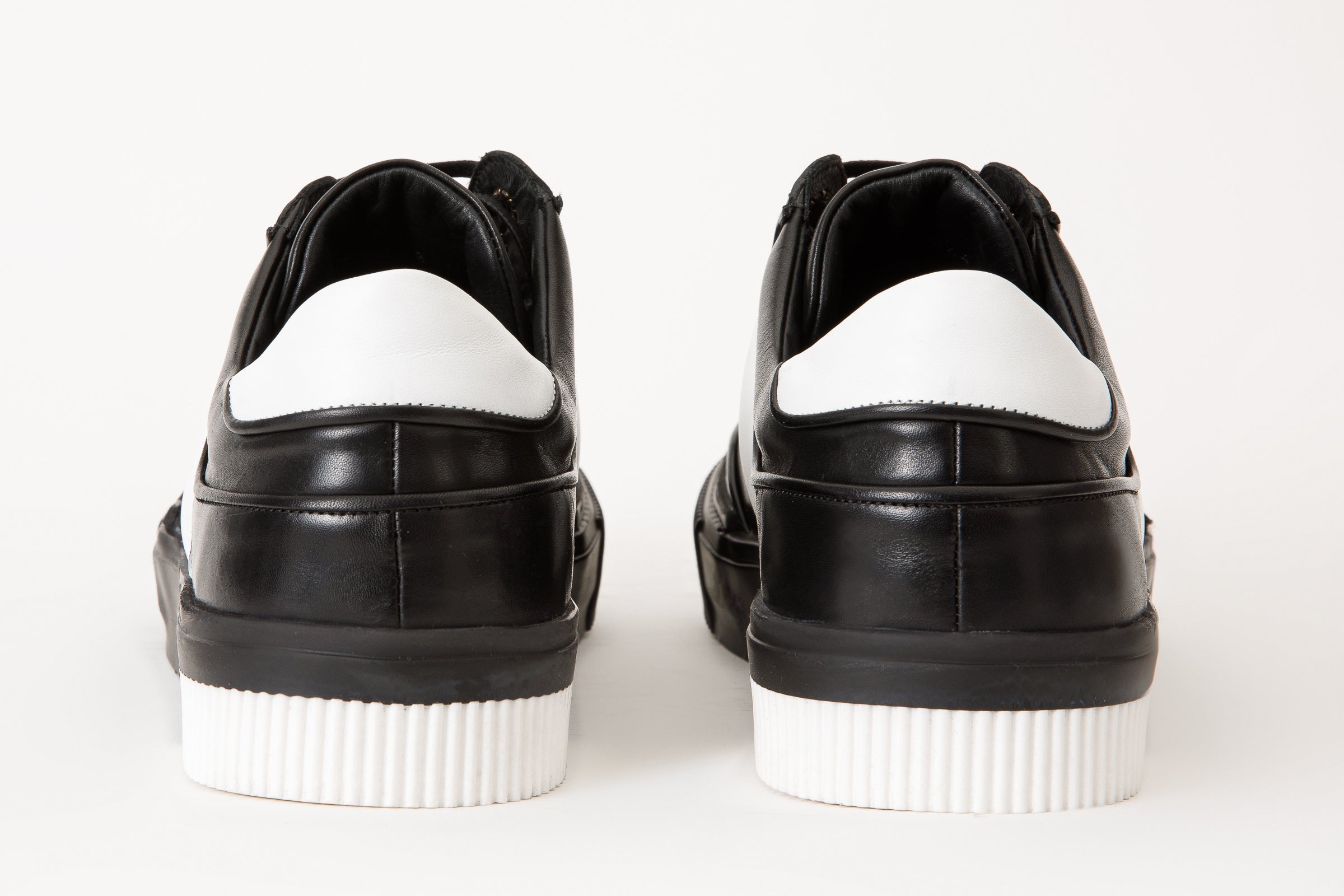 The Rom Black Leather Men Sneaker