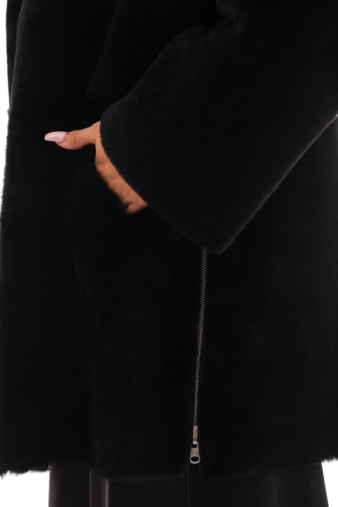 The Nyra Reversible Shearling Women Leather Coat