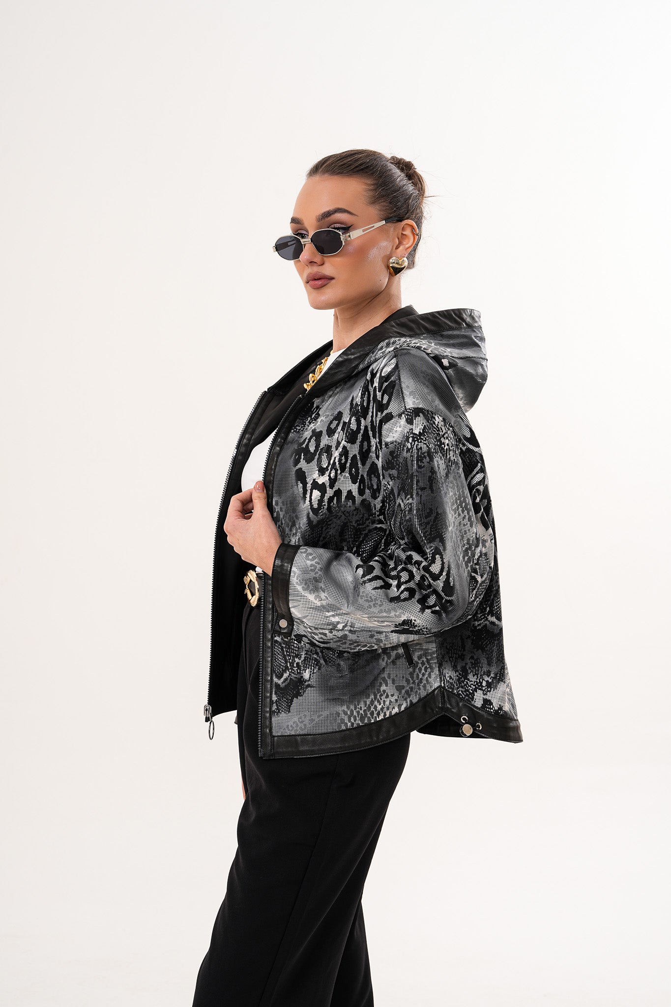 Vinci Leather Shoes The Calyra Reversible Leather Women Jacket – Black