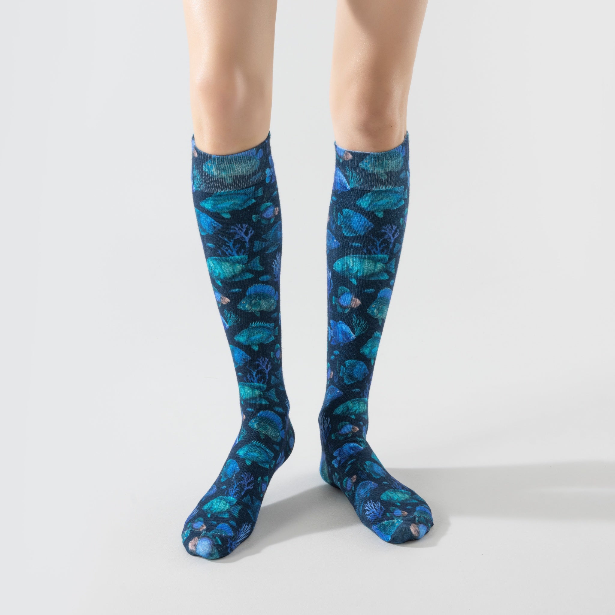 LAIROS Midnight Reef Socks