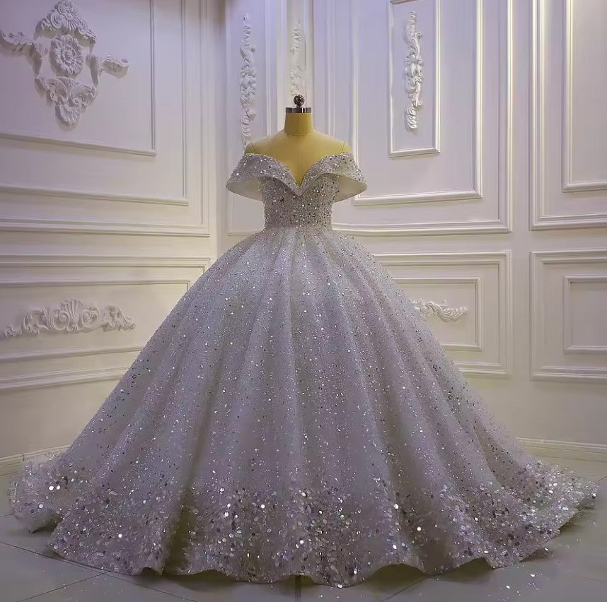Luxurious Off-Shoulder Wedding Dress With Shiny Beads EDL178