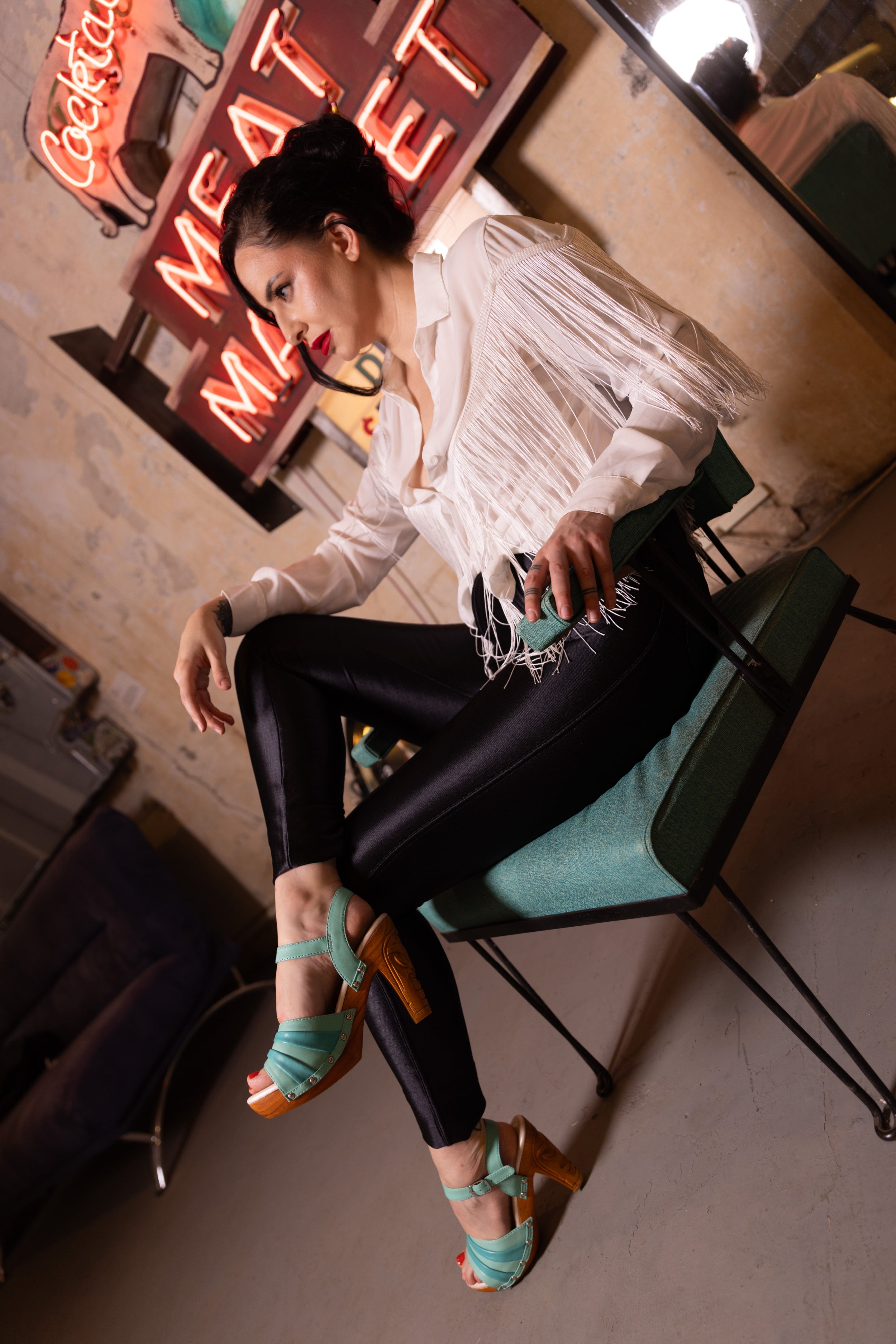 Lucky Lou Shoes Women's the Rockin' Tiki/with Ankle Strap - in NEW Holiday