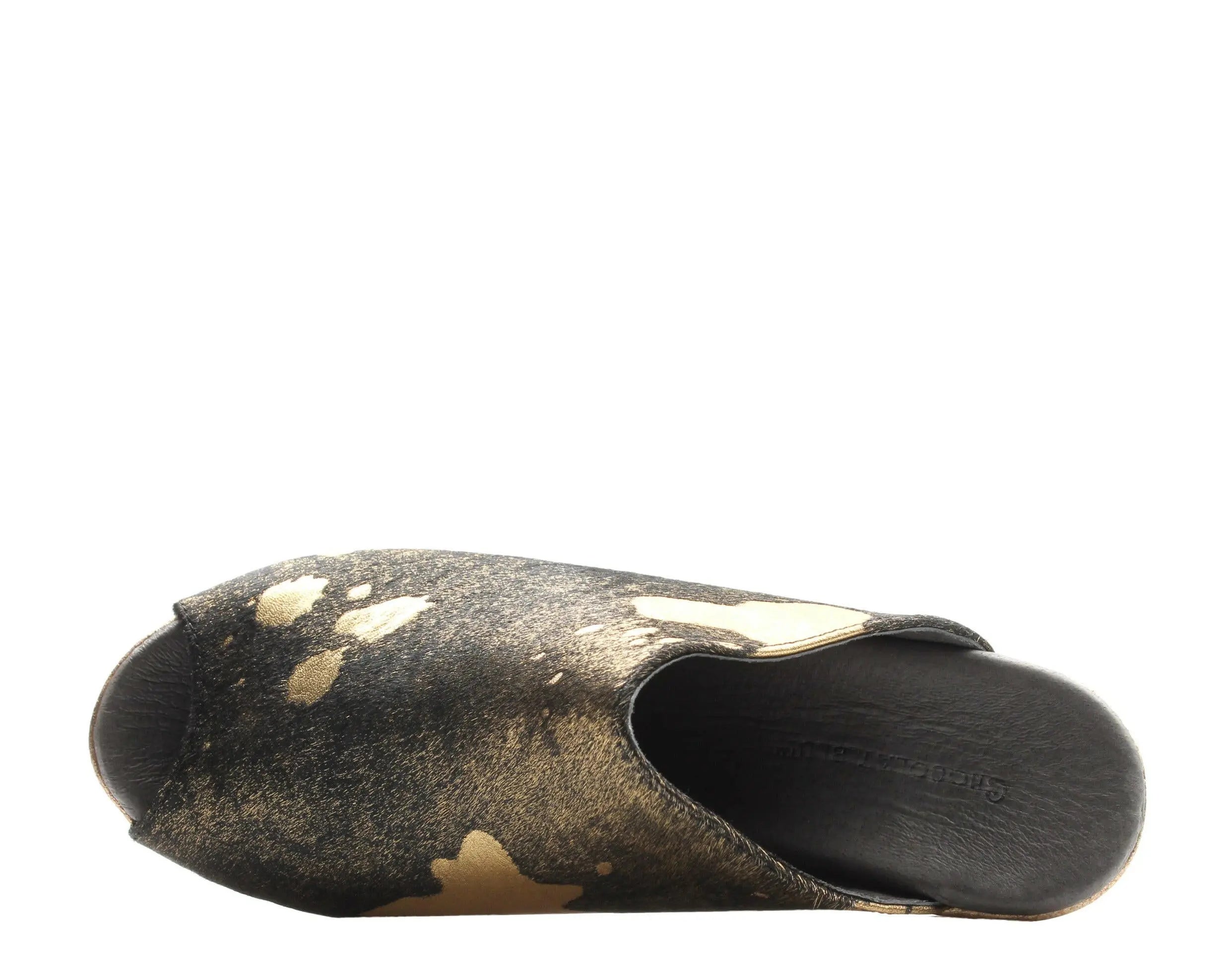 Chocolat Blu Yiona Women Wedge Sandals Black