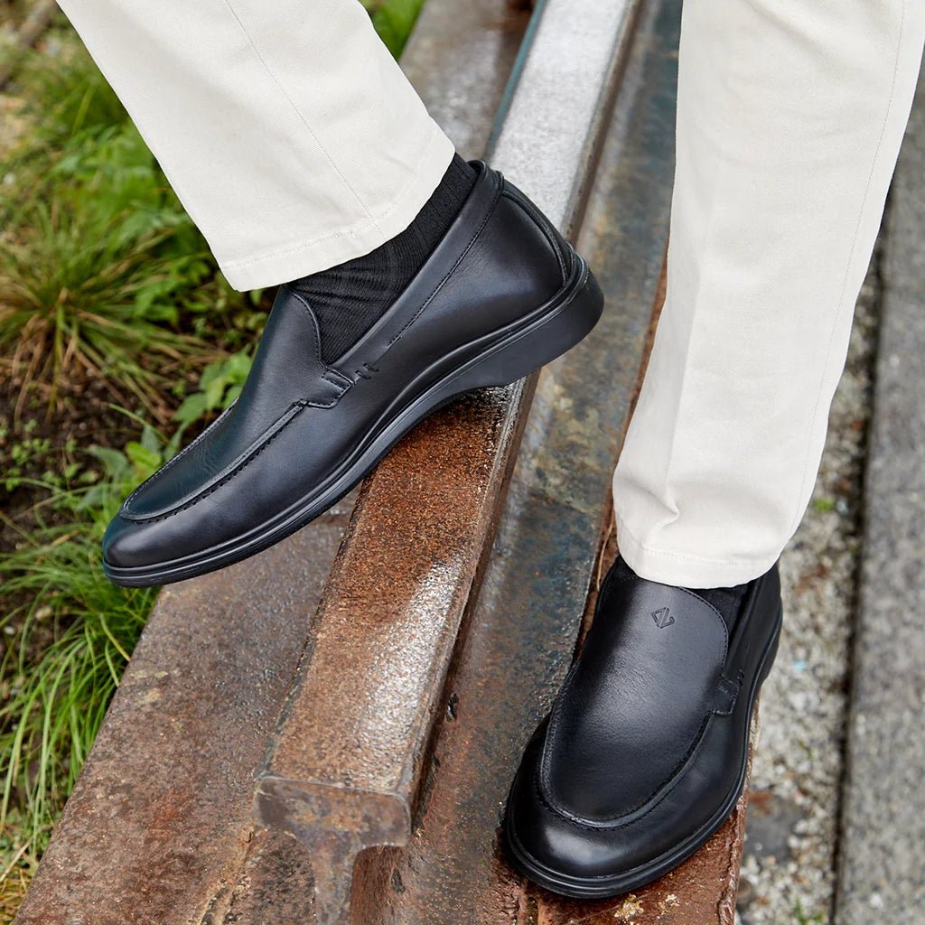 Amberjack The Loafer Men's Obsidian Men's Loafer Shoes by Amberjack – Don't Panic Shoes