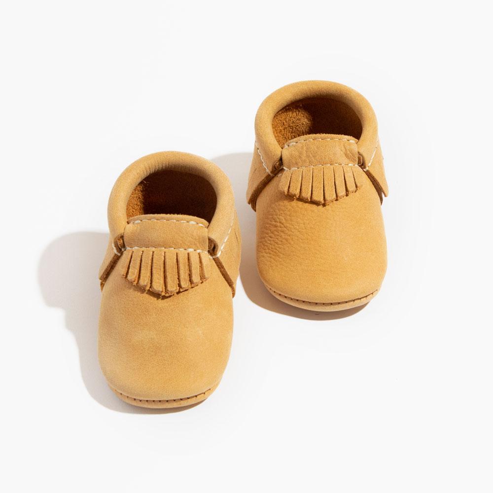 Beehive State Moccasin Baby Shoe Moccasin by Freshly Picked – Don't Panic Shoes