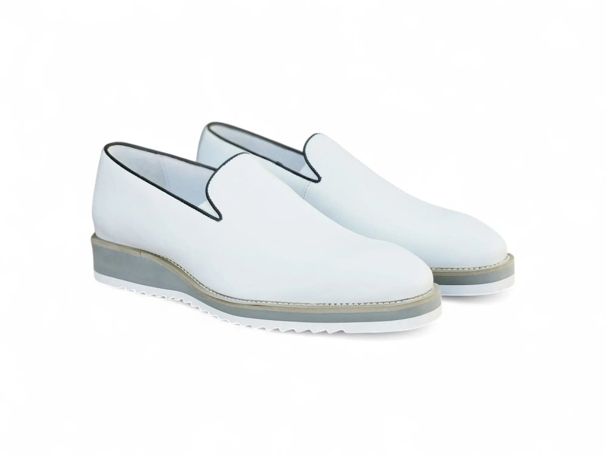 Carrucci Burnished Wholecut Loafer Leather Ks515 - 03 Shoes by Carrucci Shoes – Don't Panic Shoes