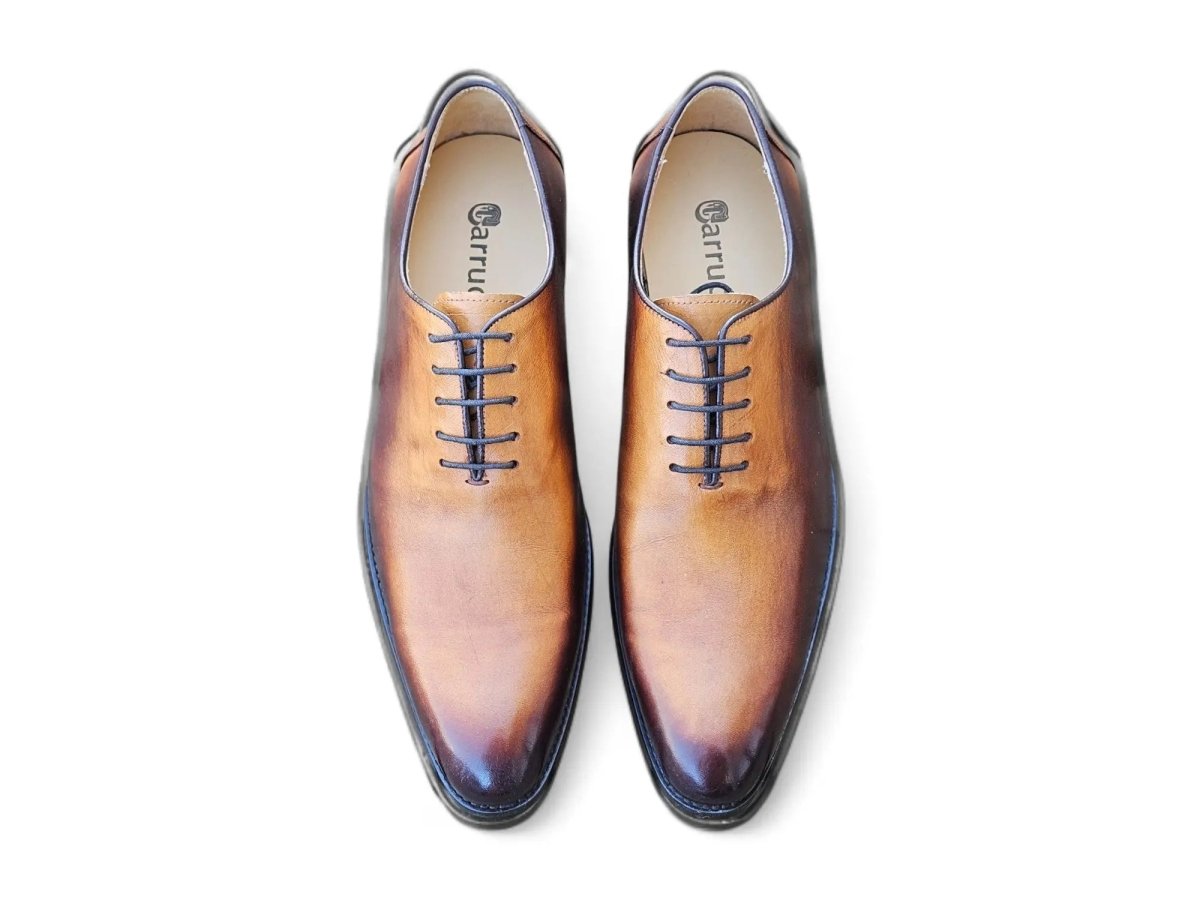 Carrucci Two Tone Wholecut Oxford Leather Ks505 - 47 Shoes by Carrucci Shoes – Don't Panic Shoes