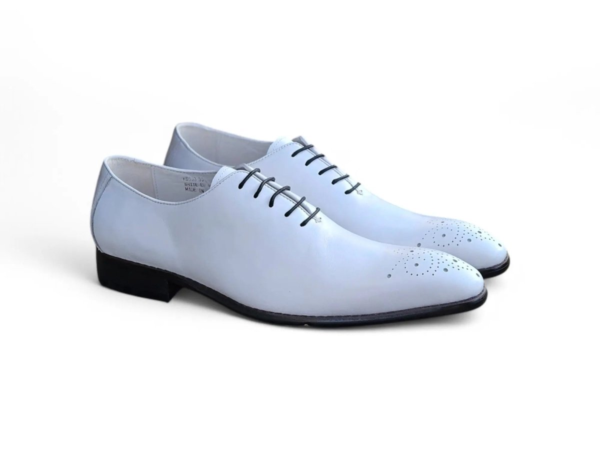 Carrucci Wholecut Calf Oxford Men's Leather Ks503 - 36 Shoes by Carrucci Shoes – Don't Panic Shoes