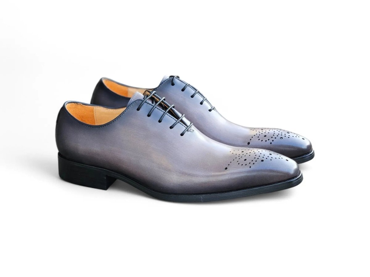 Carrucci Wholecut Calf Oxford Men's Leather Ks503 - 36 Shoes by Carrucci Shoes – Don't Panic Shoes