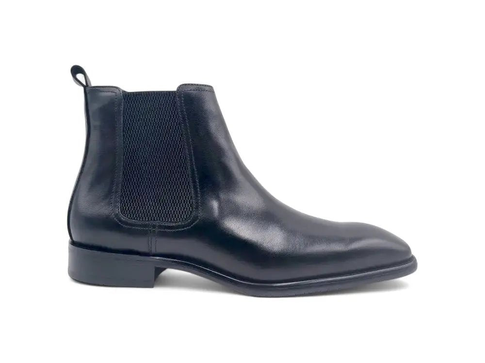 Chelsea Boot Cushioned Footbed Calfskin Leather Kb509 - 30 Boots by Carrucci Shoes – Don't Panic Shoes
