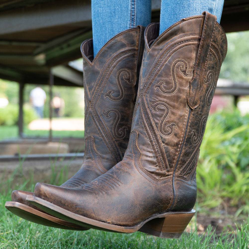 Cheyenne Cowgirl Boots | Women's Snipped Toe Leather Boots (M50041) Cowboy Boots by Soto Boots – Don't Panic Shoes