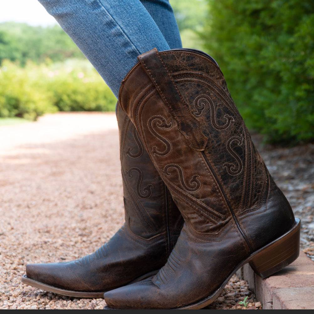 Cheyenne Cowgirl Boots | Women's Snipped Toe Leather Boots (M50041) Cowboy Boots by Soto Boots – Don't Panic Shoes