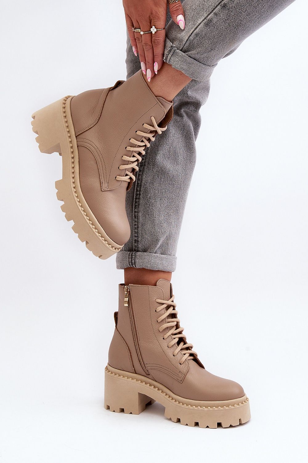 Ravnezza Chunky Leather Lace-Up Boots