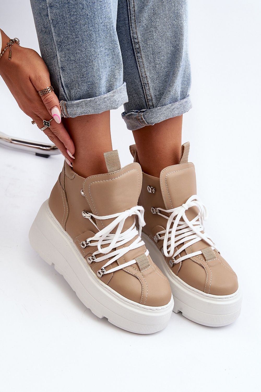 Ermelle Sculpted Platform Sneakers Everyday Wear Leather