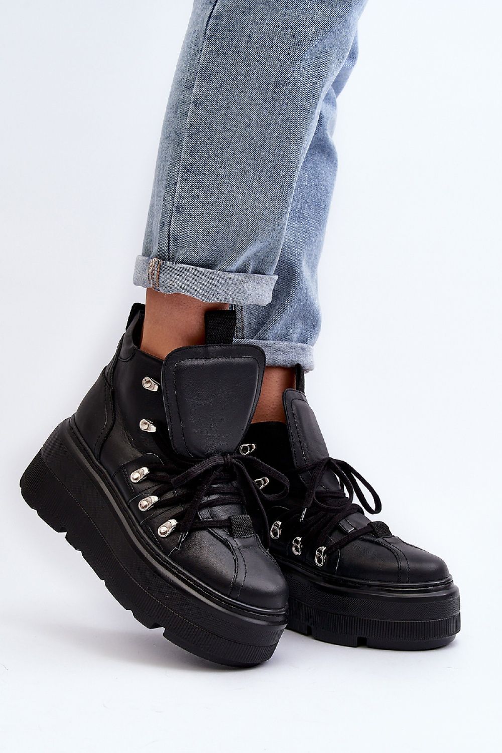 Ermelle Sculpted Platform Sneakers Everyday Wear Leather
