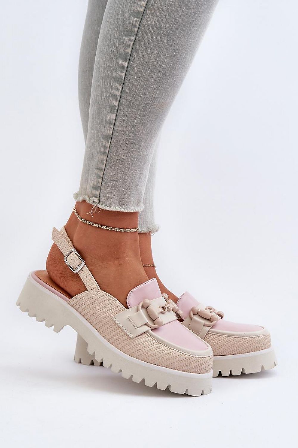 Larivena Buckled Low Platform Sandals