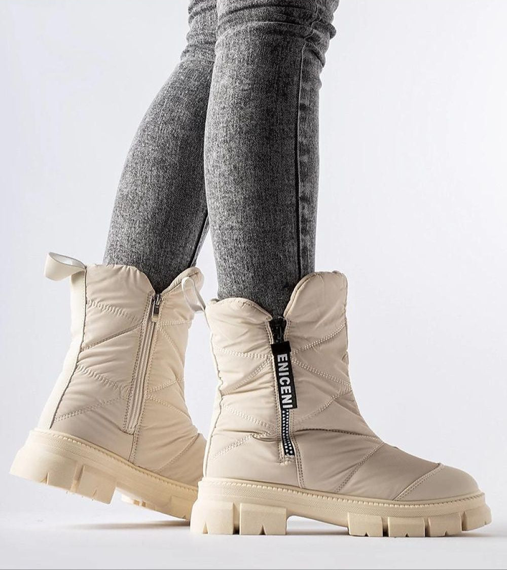 Solvenya Quilted Zip Snow Boots