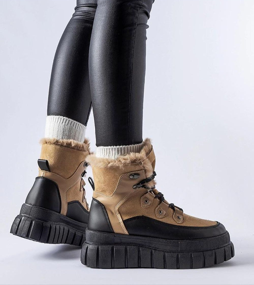Norvaya Insulated Ankle Boots