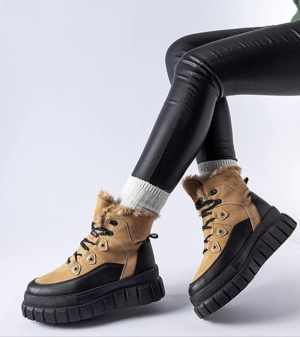 Norvaya Insulated Ankle Boots