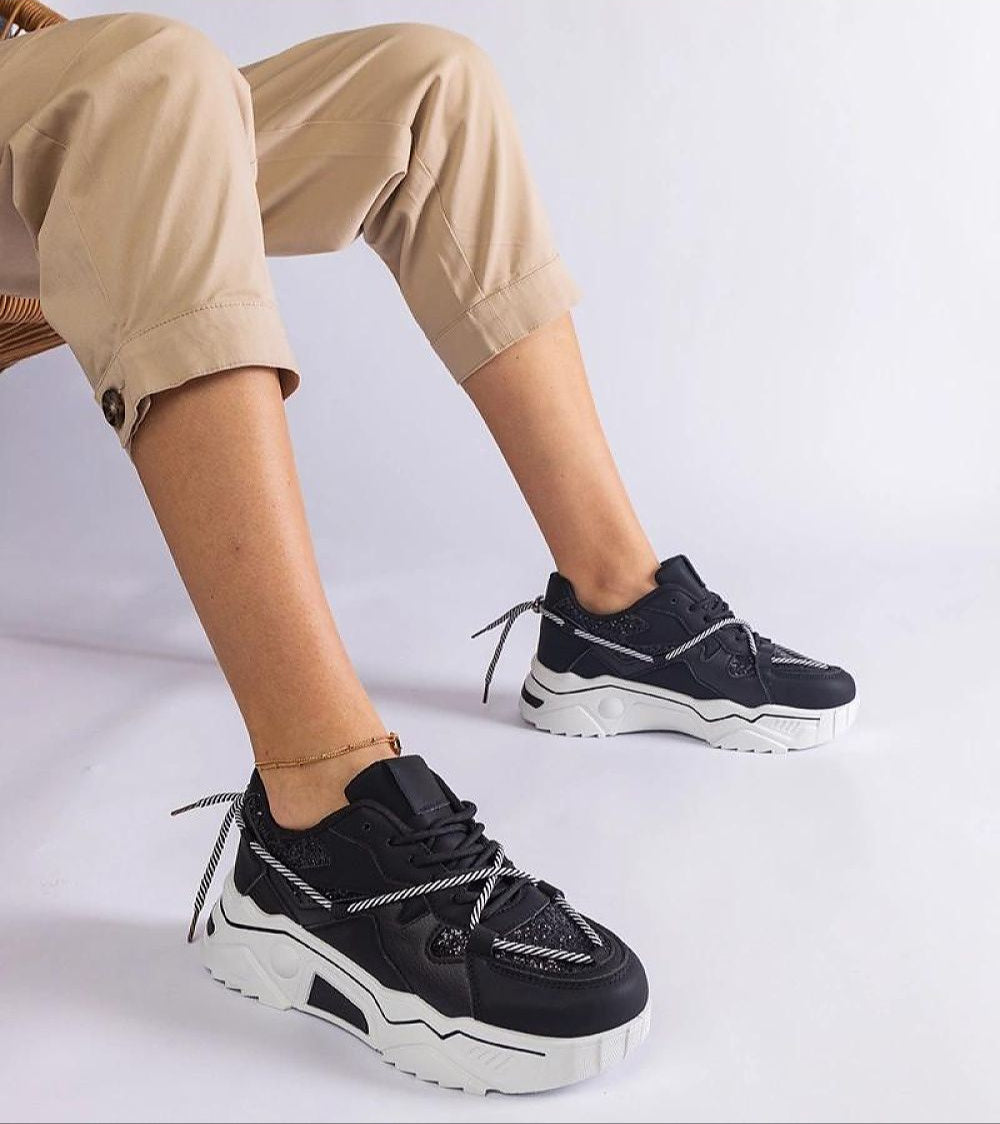 Nimvara Shimmer Detail Black Sneakers