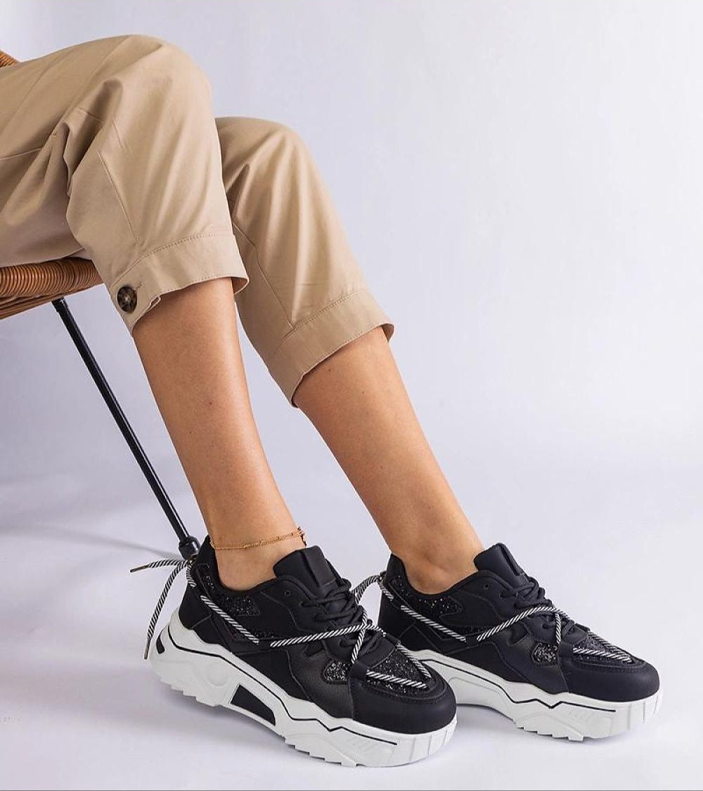 Nimvara Shimmer Detail Black Sneakers