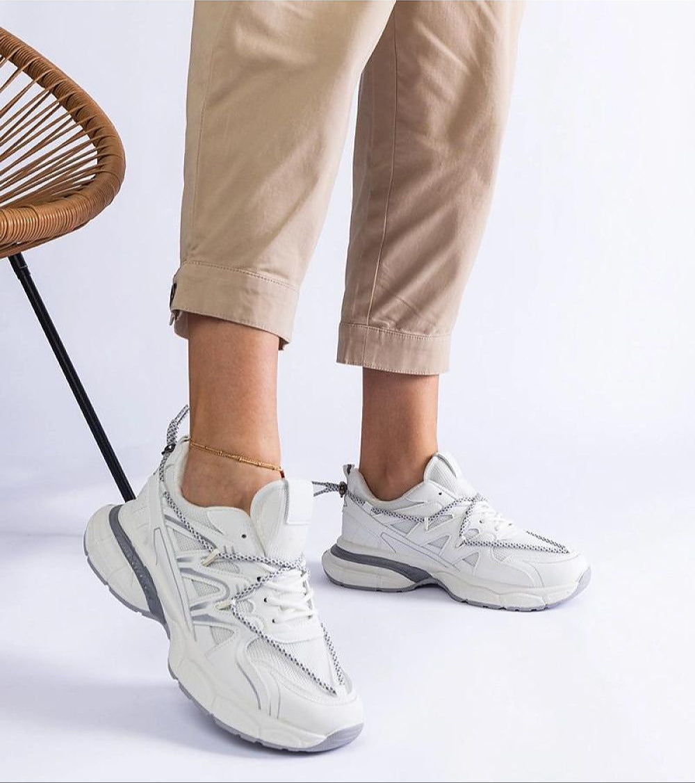 Yndessa Sculpted Sole Lace Sneakers