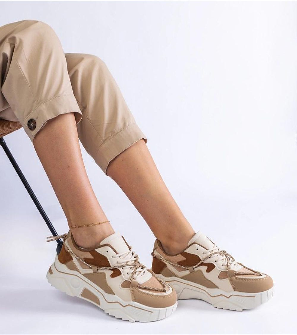 Thalvyn Crystal-Tied Brown Sneakers