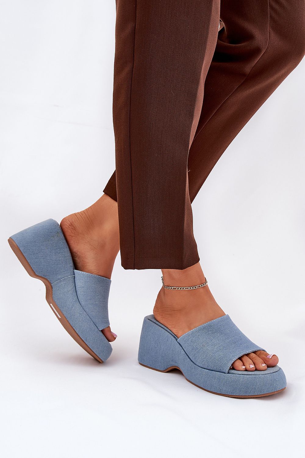 Zalhera Elevated Textile Wedge Sandals