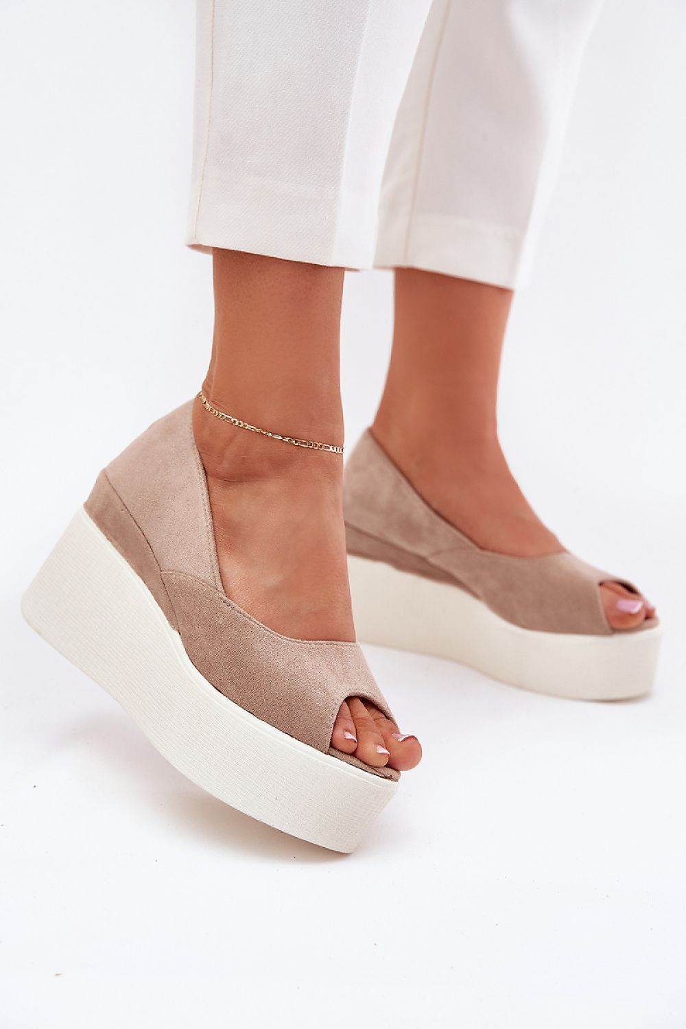 Velunara Covered Wedge Suede Sandals