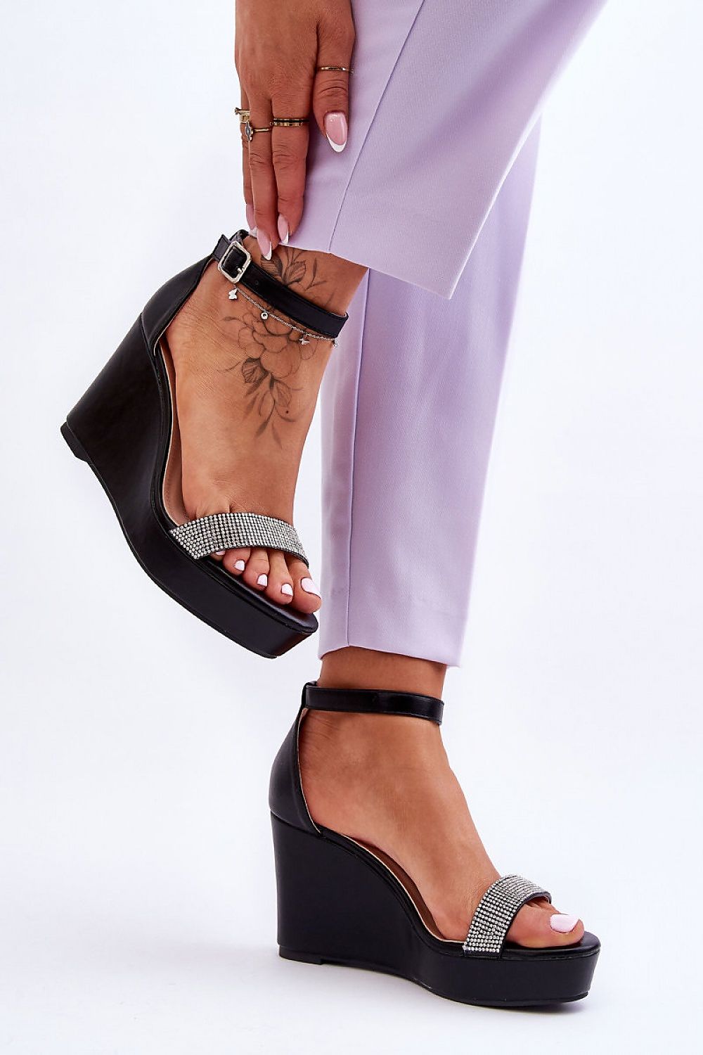 Aveloria Gemstone Platform Sandals