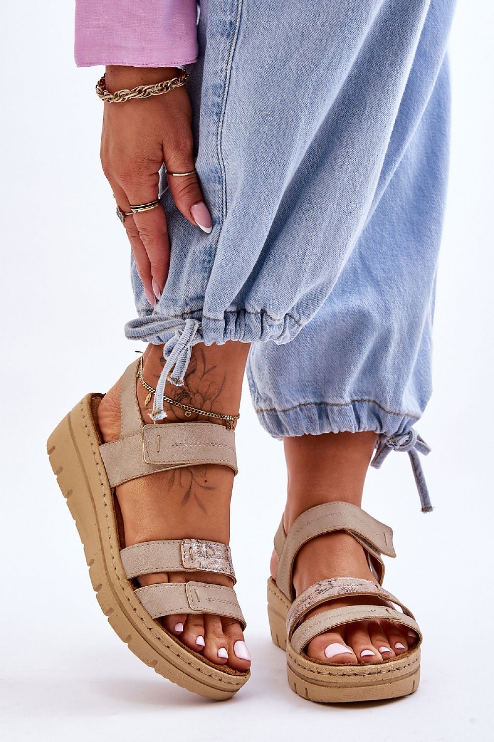 Sivetta Cushioned Platform Sandals
