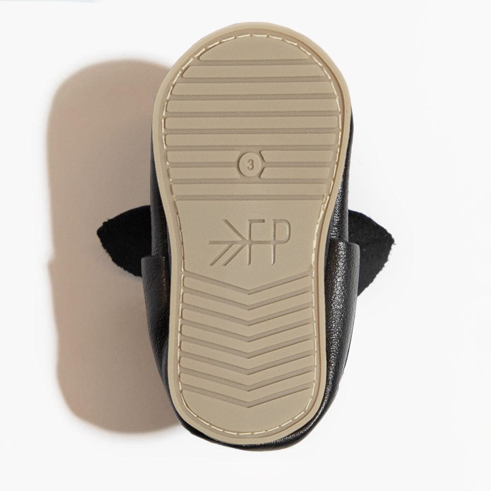 Ebony Knotted Bow Baby Shoe Knotted Bow Mocc by Freshly Picked – Don't Panic Shoes