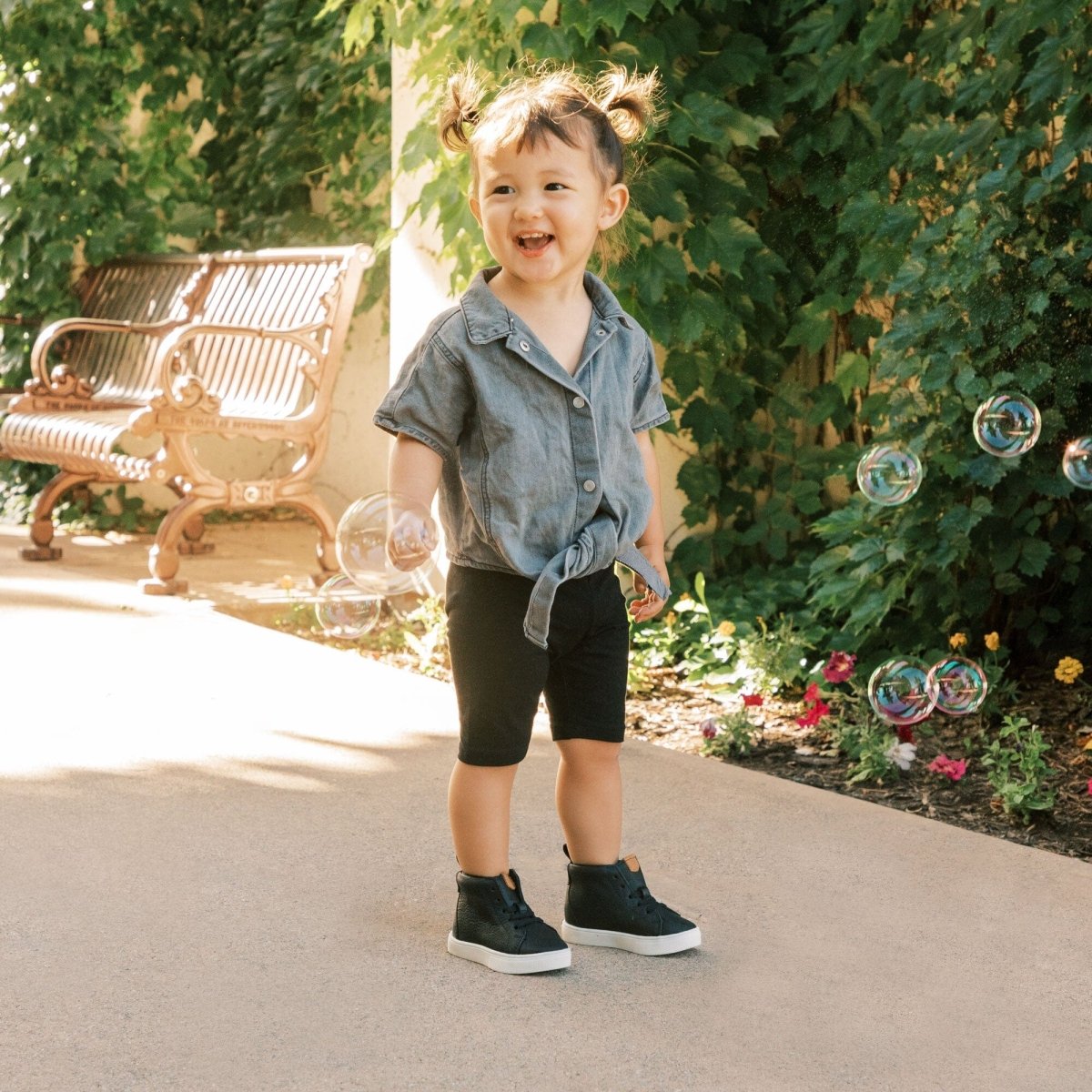 Ebony Leon Boot Ii Sneaker Kids - Leon Boot Sneaker by Freshly Picked – Don't Panic Shoes