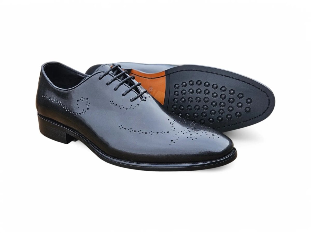 Elegant Classic Whole Cut Oxford Medallions Ks886 - 731 Shoes by Carrucci Shoes – Don't Panic Shoes