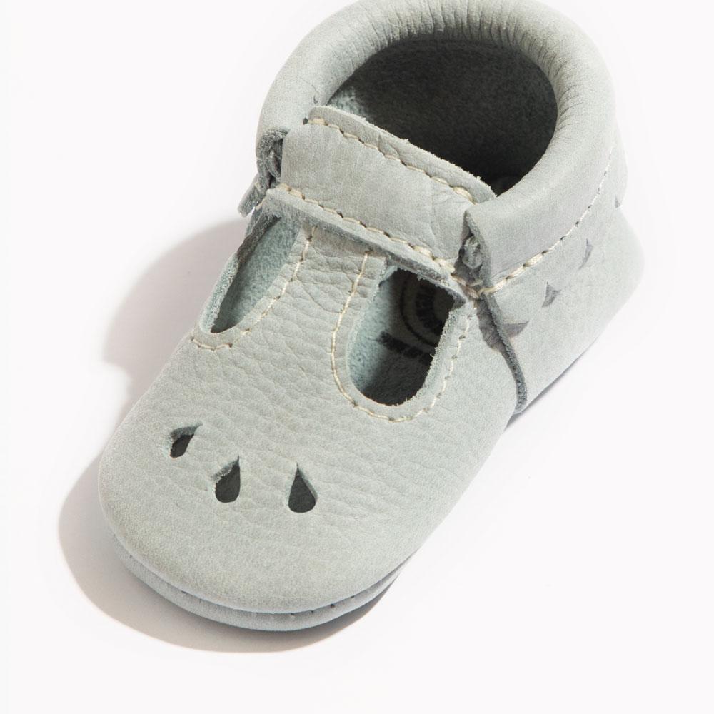 Greatest Snow On Earth Mary Jane Baby Shoe Mary Jane by Freshly Picked – Don't Panic Shoes