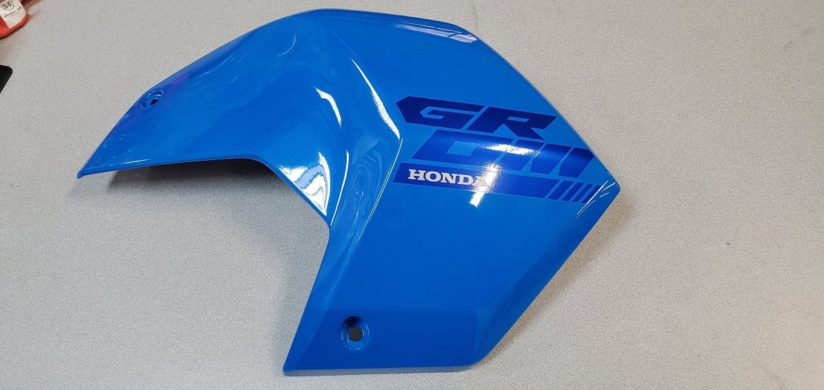 Honda – Genuine Grom Shrouds 2025 OEM Parts Kit Direct Body by Howling Moto – Don't Panic Shoes