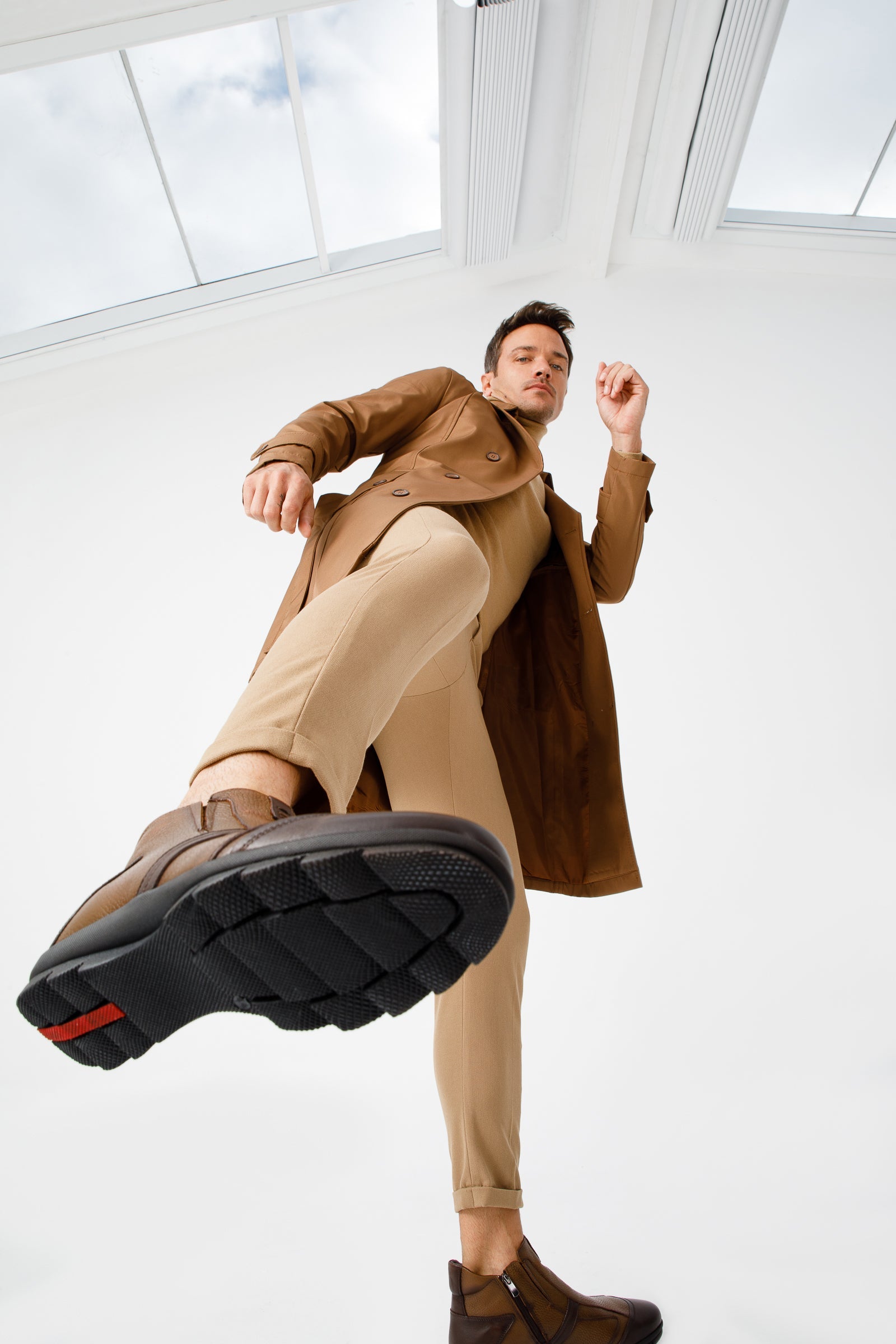 The Montreal Brown Leather Casual Zip-Up Ankle Men Boot