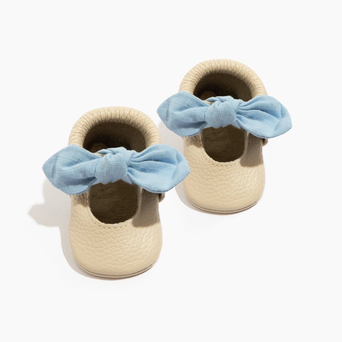 Linen Periwinkle Knotted Bow Baby Shoe Knotted Bow Mocc by Freshly Picked – Don't Panic Shoes