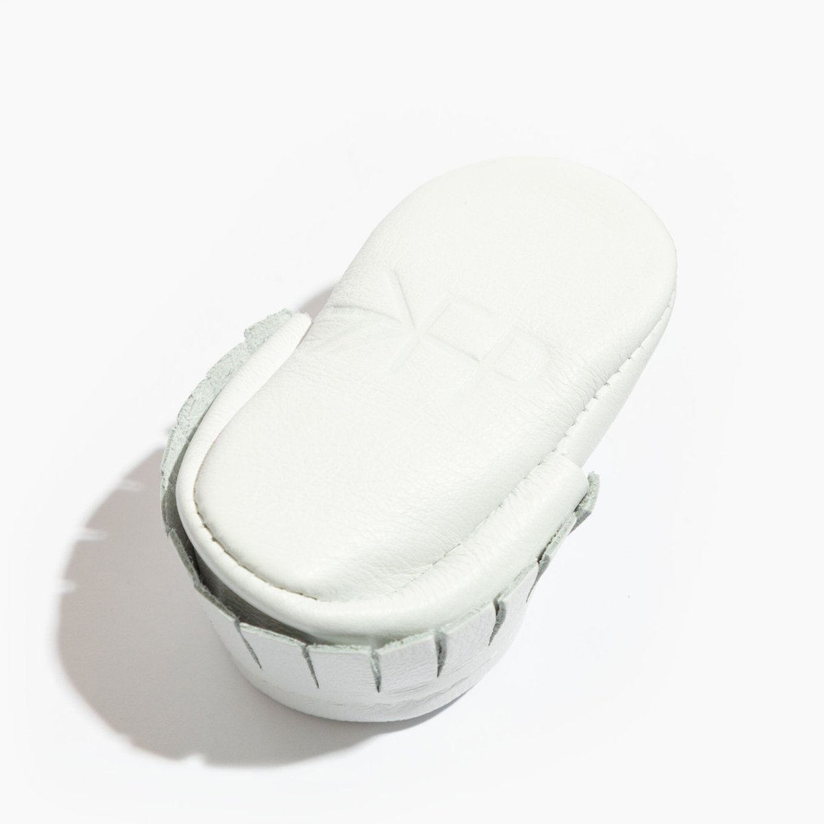 Newborn Bright White Moccasin Baby Shoe Moccasin by Freshly Picked – Don't Panic Shoes