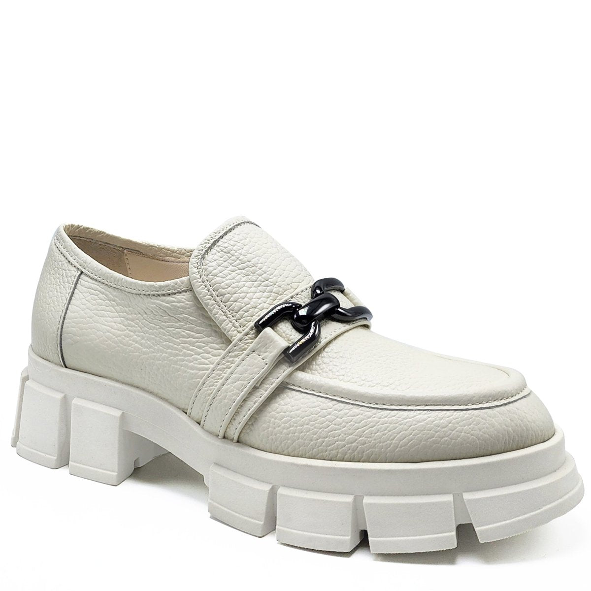 Raquel Pebbled Leather Shootie Lug Sole 2 Inch Heel Bootie by Beautiisoles – Don't Panic Shoes