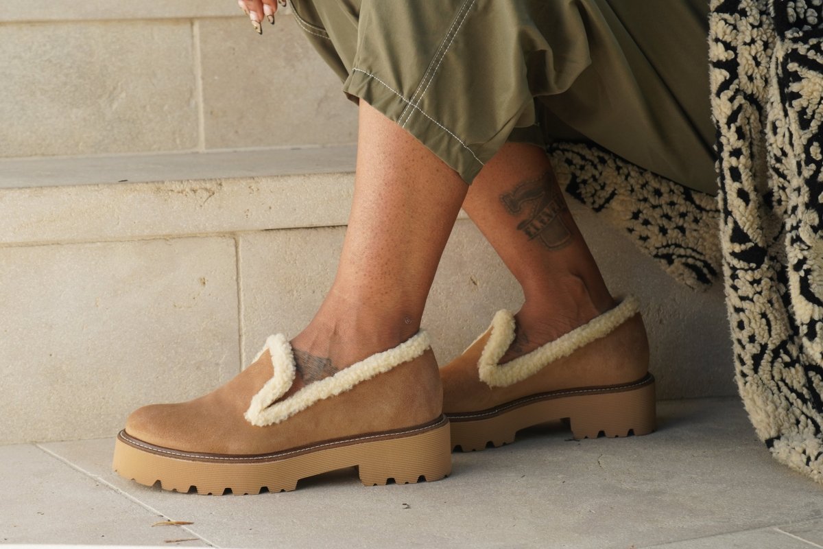 Rio Ankle Shootie Women’S Camel Suede Shearling Lug Sole Boots by Beautiisoles – Don't Panic Shoes