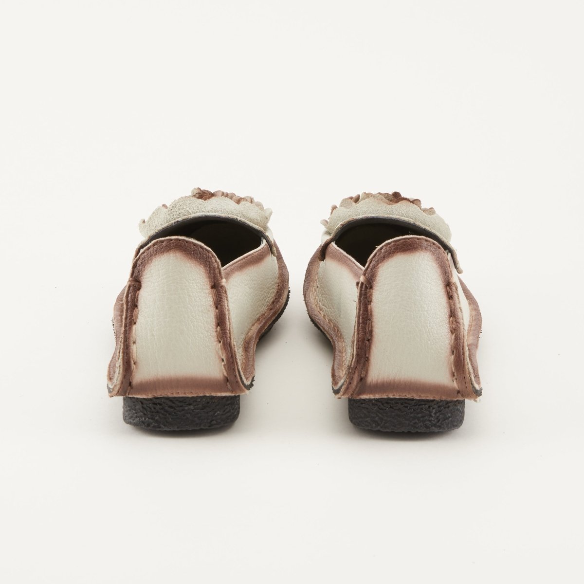 Spring Step Shoes L'artiste Dezi Women's Handpainted Leather Shoes Slip - On Shoe by Spring Step Shoes – Don't Panic Shoes